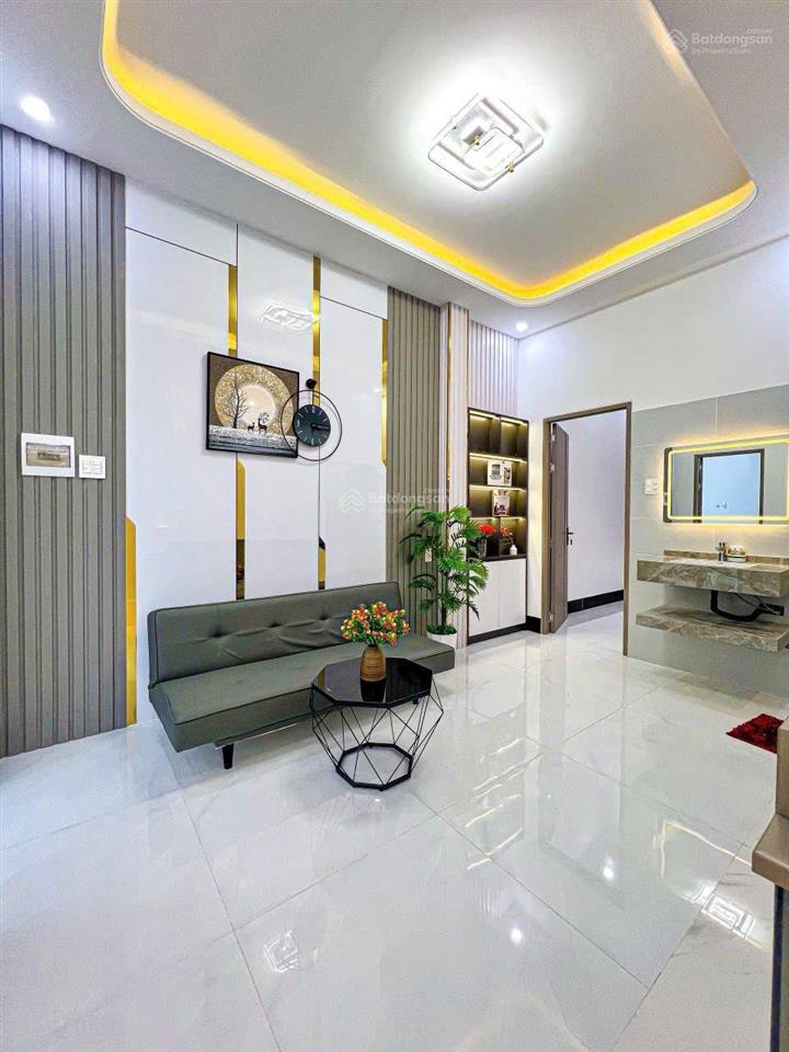 Sát bệnh viện hồng đức  đối diện city lands thống nhất 54m2, lô góc 2mt full nội thất chỉ hơn 4tỷ