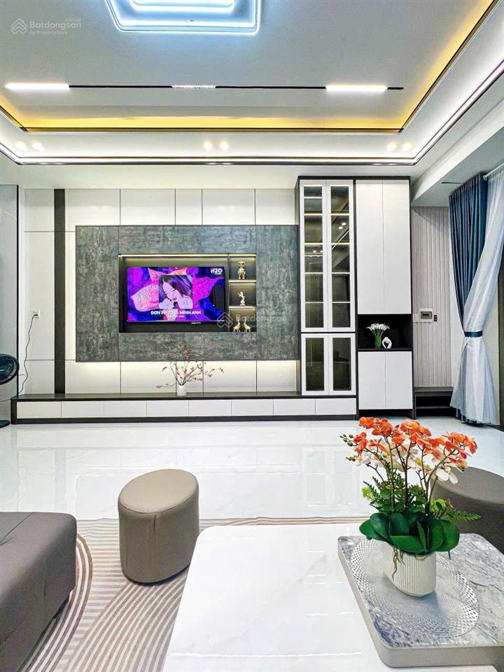 Sát bệnh viện hồng đức  đối diện city lands thống nhất 54m2, lô góc 2mt full nội thất chỉ hơn 4tỷ