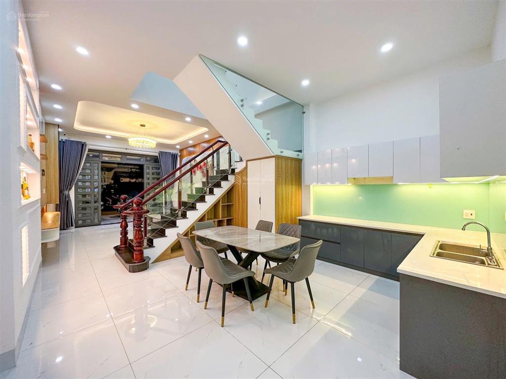 Vip đường mới hẻm nhựa xe tải, dương quảng hàm gò vấp. p6 ô tô ngủ nhà 62m2 chỉ 9.150 tỷ