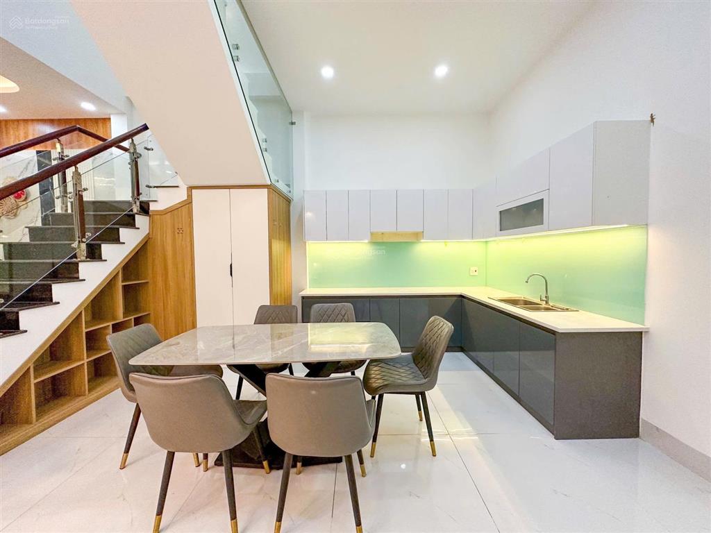 Vip đường mới hẻm nhựa xe tải, dương quảng hàm gò vấp. p6 ô tô ngủ nhà 62m2 chỉ 9.150 tỷ