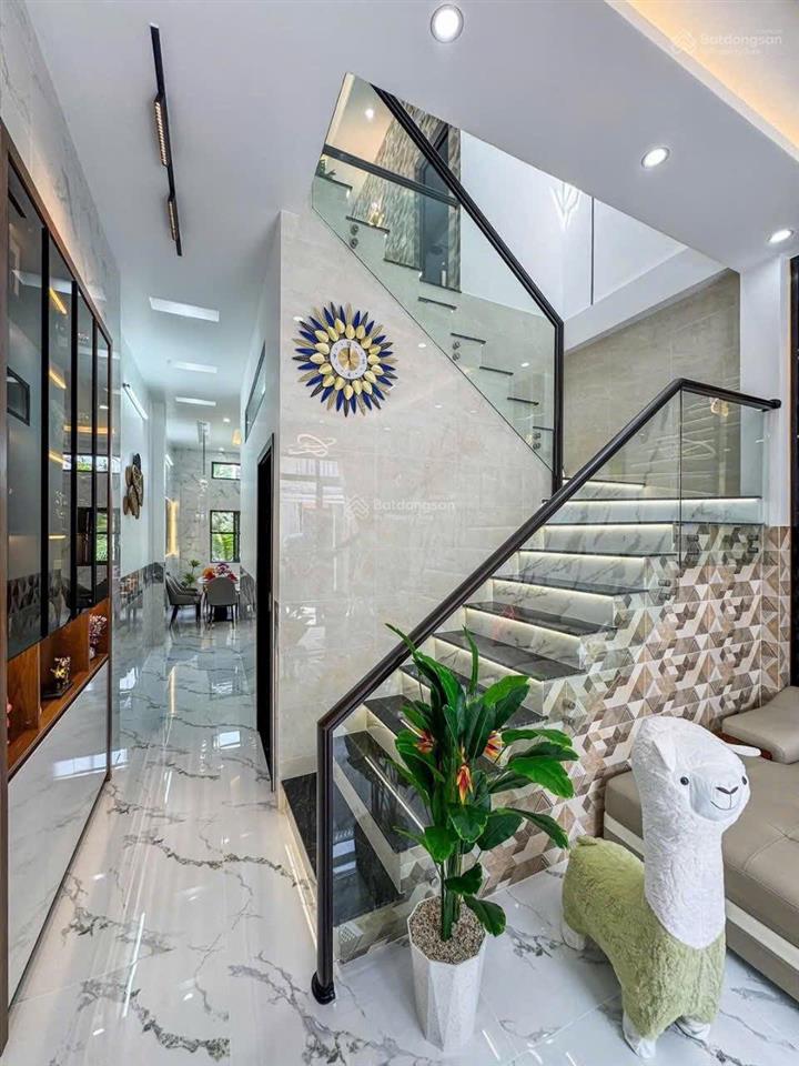 Siêu phẩm nơ trang long 75m2  nội thất cổ điển ý gara ô tô chỉ 8.9 tỷ. p12 bình thạnh hẻm 6m