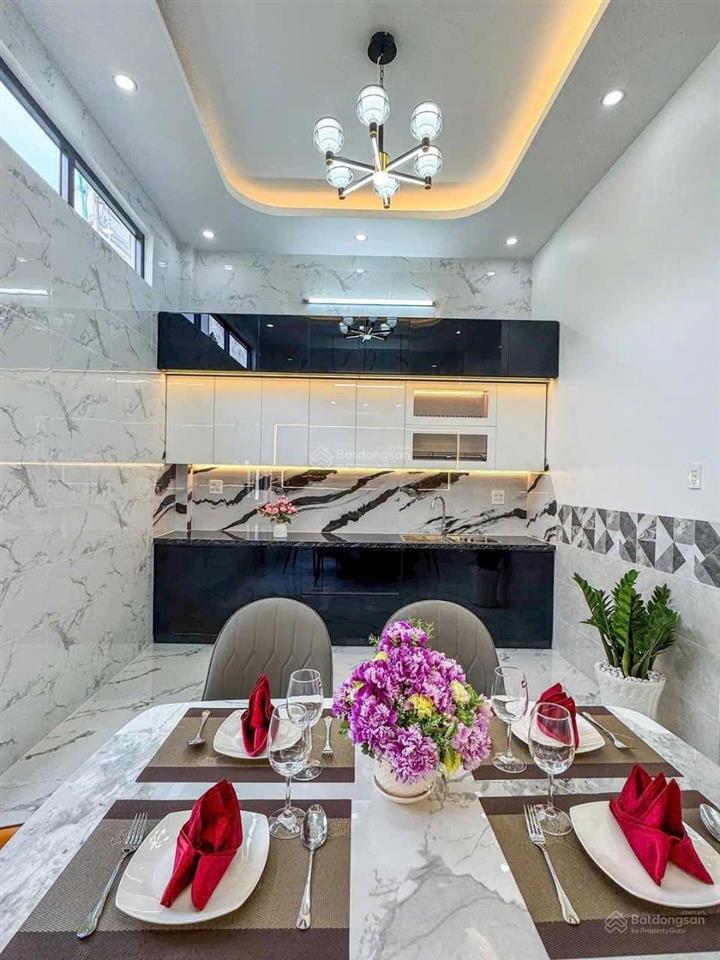 Siêu phẩm nơ trang long 75m2  nội thất cổ điển ý gara ô tô chỉ 8.9 tỷ. p12 bình thạnh hẻm 6m