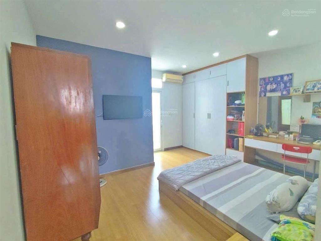 Hẻm xe tải khu vip bùi đình túy, 80m2, 4 tầng, nhà còn mới siêu diện tích chỉ 9 tỷ