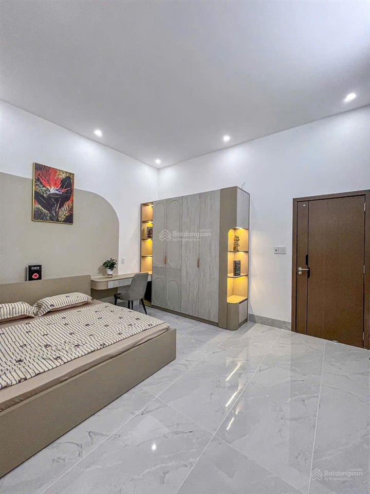 Hot! hàng hiếm phan văn trị  hxh thông  chỉ 9.x tỷ! ô tô ngủ nhà