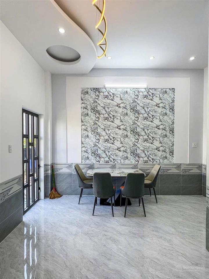 Hxt lê quang định, p11, bình thạnh xe hơi ngủ trong nhà  sát mt, sổ đẹp vuông vức. 80m2 chỉ 9.25tỷ