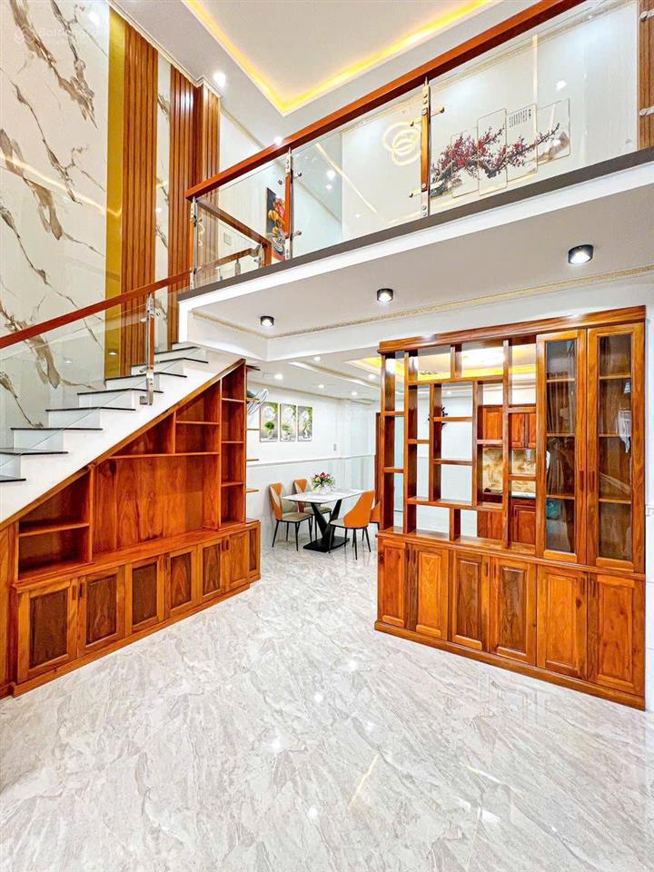 Ngay cạnh trường tiểu học phan chu trinh. đường số 2, 42m, 2 tầng, 4.3 tỷ p.16 gò vấp.