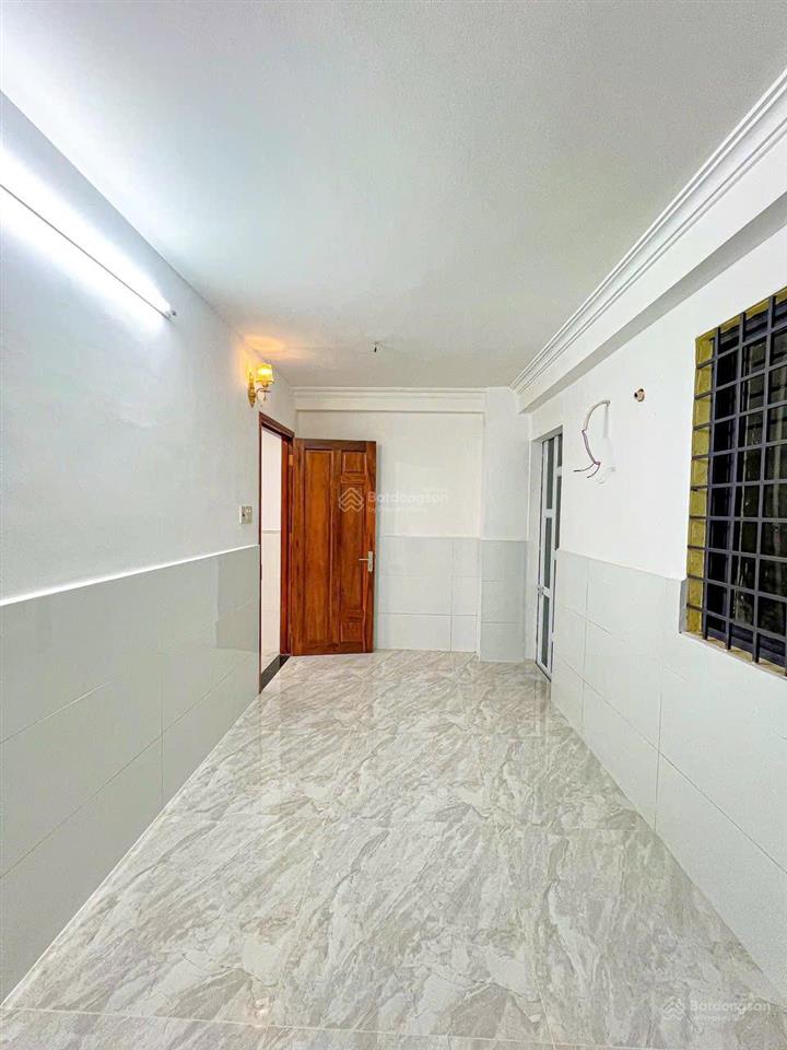 Ngay cạnh trường tiểu học phan chu trinh. đường số 2, 42m, 2 tầng, 4.3 tỷ p.16 gò vấp.