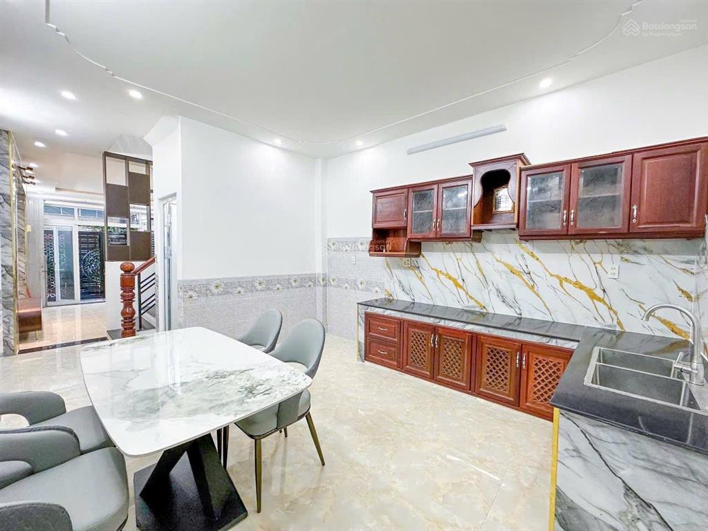 Chủ cần xoay vốn bán gấp hxh p1  nguyễn du gò vấp nhà đẹp, mới, full nội thất chỉ 7 tỷ tl mạnh