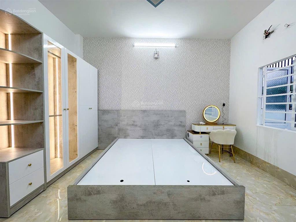 Chủ cần xoay vốn bán gấp hxh p1  nguyễn du gò vấp nhà đẹp, mới, full nội thất chỉ 7 tỷ tl mạnh
