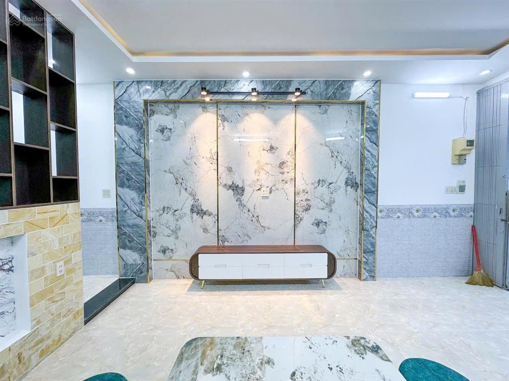 Chủ cần xoay vốn bán gấp hxh p1  nguyễn du gò vấp nhà đẹp, mới, full nội thất chỉ 7 tỷ tl mạnh