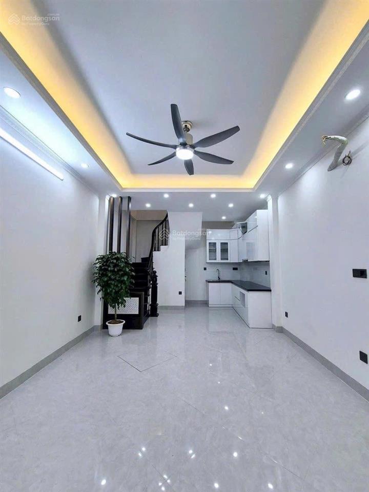 Hiếm không có căn thứ 2  bạch đằng, p.24, bình thạnh. trung tâm thành phố chỉ 3.5 tỷ tl