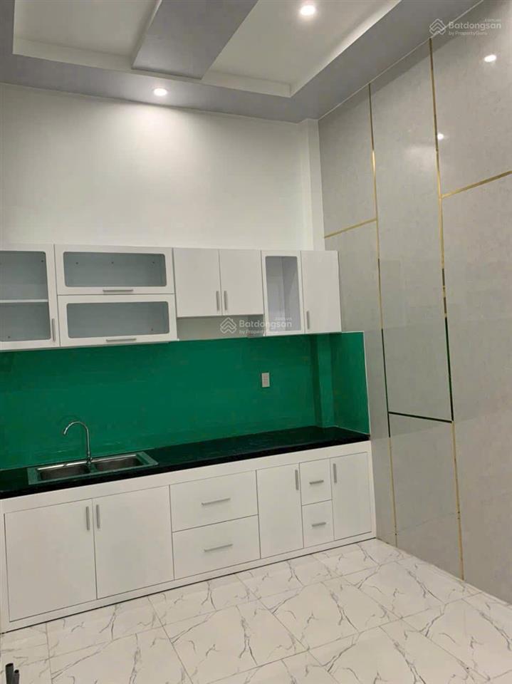 Bán nhanh nhà vip hxh thống nhất, p10, gò vấp  dt full 44m2, xe hơi vào nhà, chỉ 4.9 tỷ