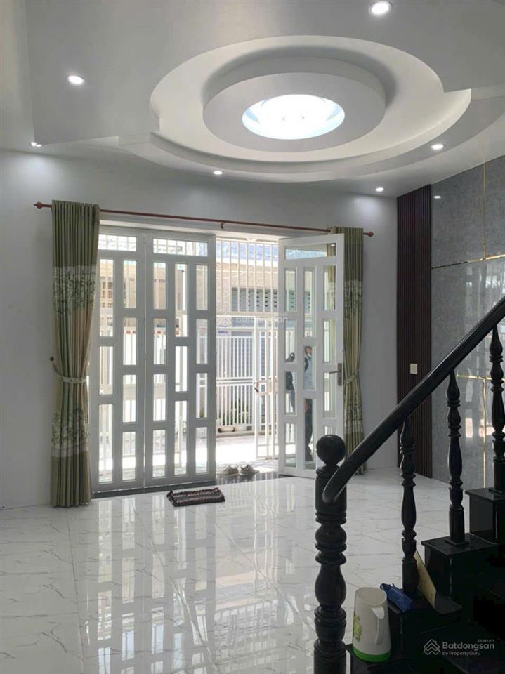 Bán nhanh nhà vip hxh thống nhất, p10, gò vấp  dt full 44m2, xe hơi vào nhà, chỉ 4.9 tỷ
