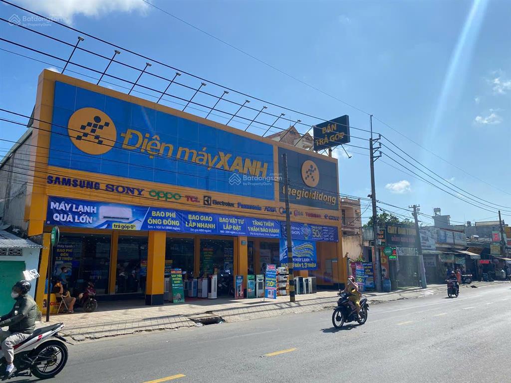 Bán lô đất mặt đường nhựa thông đẹp, (12m x 33m) thổ cư sổ riêng, gần tỉnh lộ 15 gần chợ