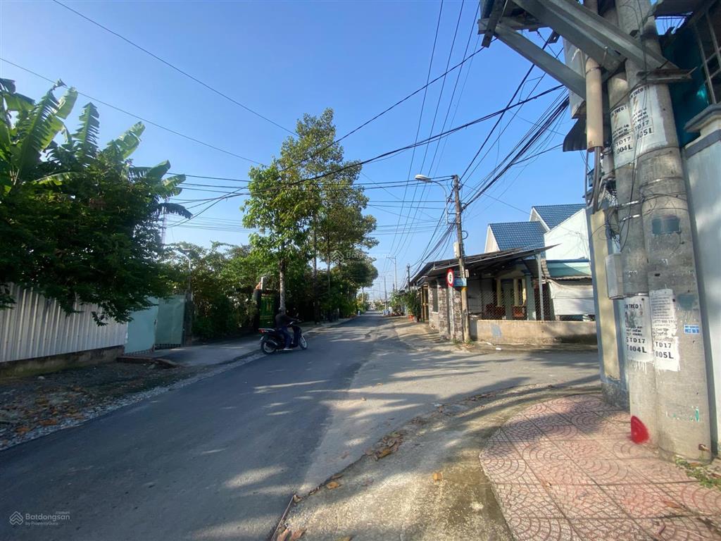 Đất mặt tiền đường kinh doanh, (12m x 33m) 100% thổ cư, gần chợ tân thạnh đông