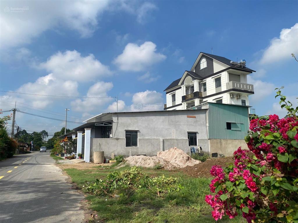 Bán đất biệt thự vườn siêu đẹp (20x32.6m), vị trí ngay mặt tiền đường nguyễn thị hai giao sông lu