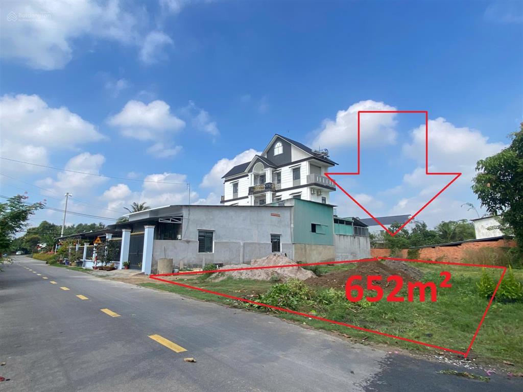 Bán đất biệt thự vườn siêu đẹp (20x32.6m), vị trí ngay mặt tiền đường nguyễn thị hai giao sông lu