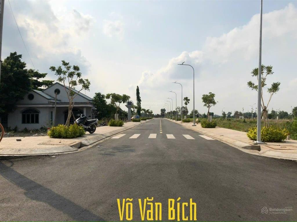 Chính chủ bán lô mặt tiền đường 11m  sát giao đường võ văn bích cách vvb chỉ 30m, (5x20) thổ cư