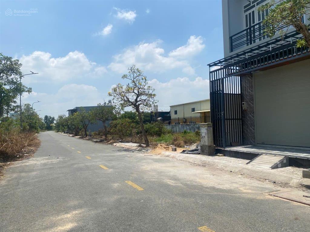 Chính chủ bán lô mặt tiền đường 11m  sát giao đường võ văn bích cách vvb chỉ 30m, (5x20) thổ cư