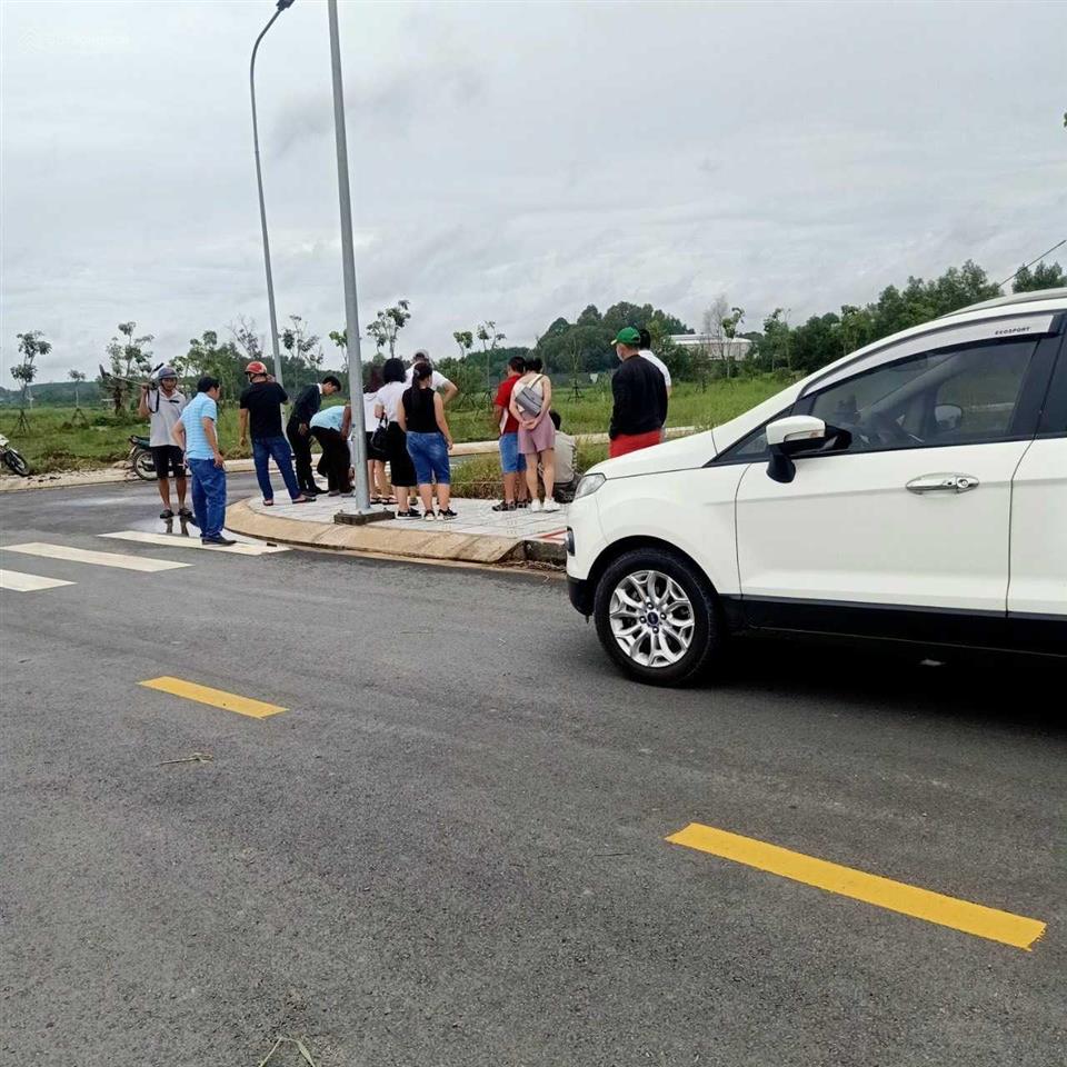 Bán đất củ chi  sổ riêng thổ cư  (85m2)  dự án diamond city củ chi  ngay ngã tư tân quy