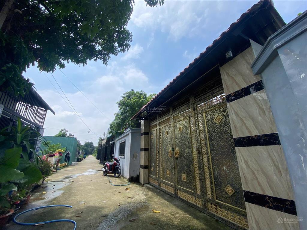 Bán đất gần ủy ban bình mỹ, (8m x 20m) thổ cư, gần đường bình mỹ, xây dựng hoàn công