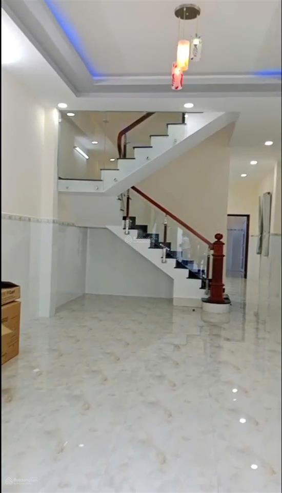Bán nhà riêng đường gò dưa tam bình  sân đậu ô tô 4pn 4wc  nhà mới vào ở ngay  (4,5m x 21,5m)
