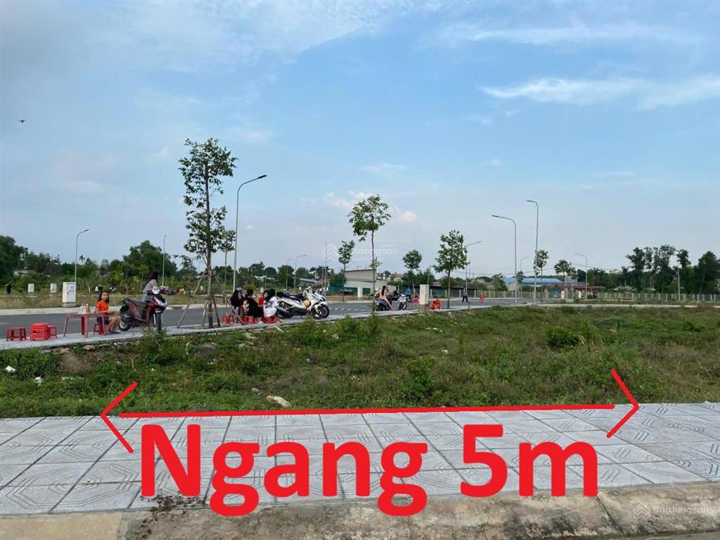 Bán lô mặt đường 11m, sổ hồng riêng cầm tay, tọa lạc mặt tiền tl15 ngay vòng xoay vđ3 giáp hóc môn