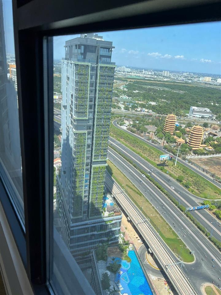 Lumiere riverside  cần bán căn 3 phòng ngủ góc hiếm 101m2 ban công 4 cánh duy nhất dự án