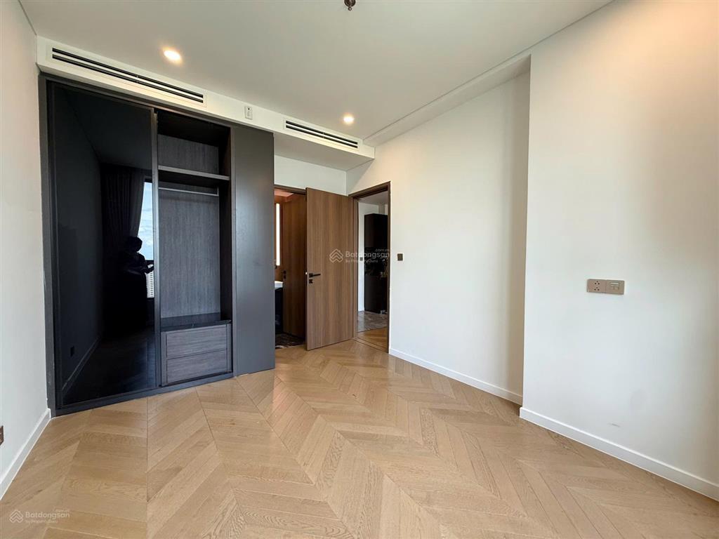 Bán căn 2pn lumiere riverside giá thực không ảo 10 tỷ all in  sổ hồng sẵn   e trung