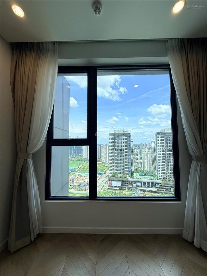 Bán căn 2pn lumiere riverside giá thực không ảo 10 tỷ all in  sổ hồng sẵn   e trung