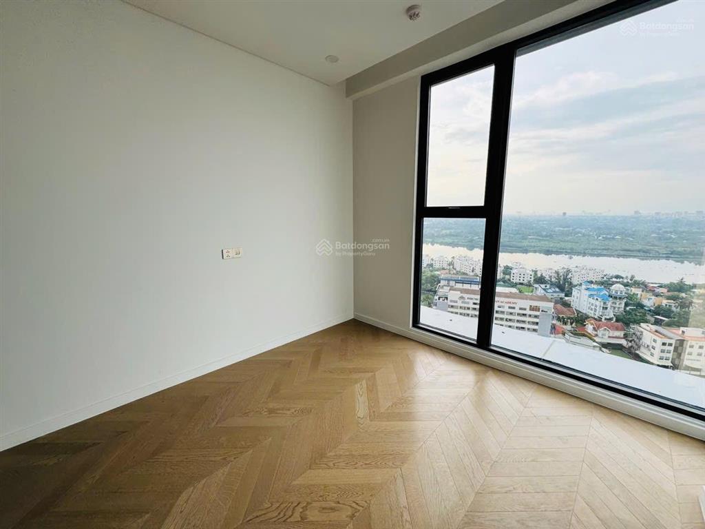 Lumiere riverside 3pn  2wc  giá thực tế 16,5 tỷ all in, view sông trực diện  trung 0372 714 ***