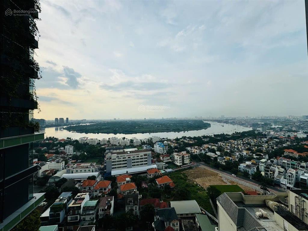 Lumiere riverside 3pn  2wc  giá thực tế 16,5 tỷ all in, view sông trực diện  trung 0372 714 ***