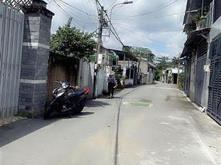 Bán đất tặng nhà hàng xóm vinhome q9. 100m2 c4 5,4 tỷ