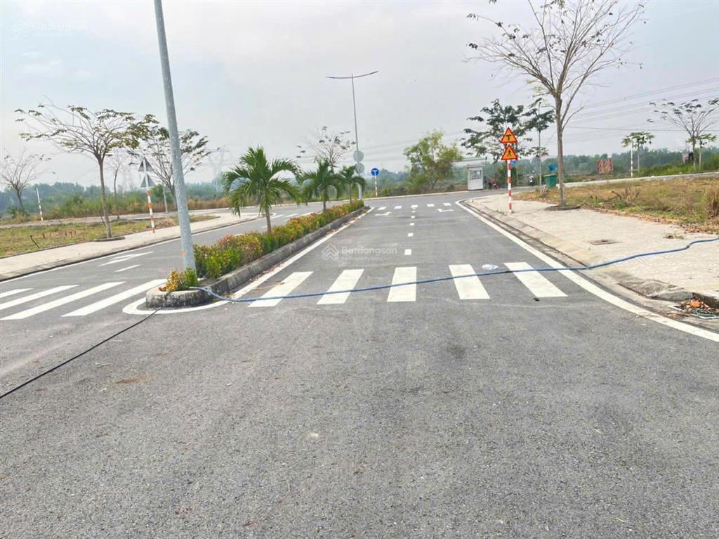 Độc quyền bán lô đất tại ora park, dragon pearl, sổ sẵn, 90m2, view đông nam, gần công viên nội khu
