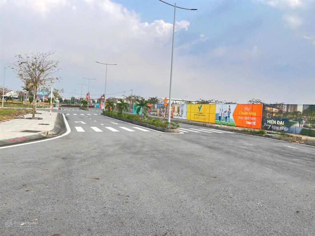 Độc quyền bán lô đất tại ora park, dragon pearl, sổ sẵn, 90m2, view đông nam, gần công viên nội khu