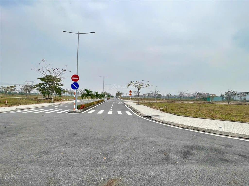 Bán lô đất hoa hậu tại ora park, dragon pearl, sổ sẵn, 80m2, view đông nam, gần công viên nội khu
