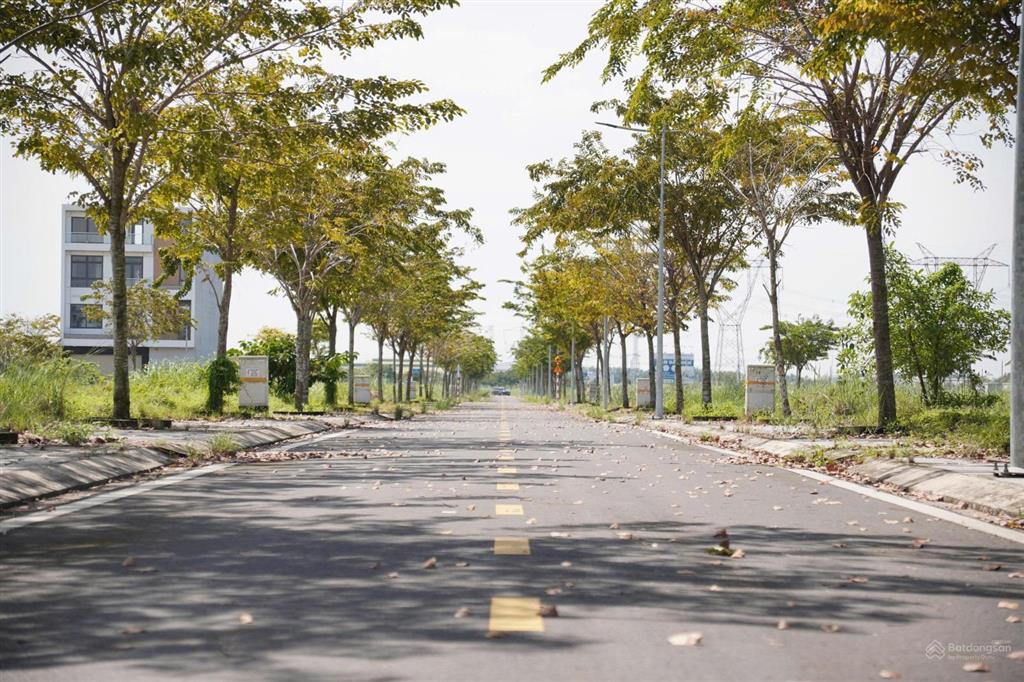 Độc quyền bán lô đất tại ora park, dragon pearl, sổ sẵn, 90m2, view đông nam, gần công viên nội khu