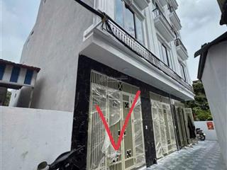 Nhà 4 tầng xây mới phượng nghĩa phụng châu gần đại học thể dục thể thao