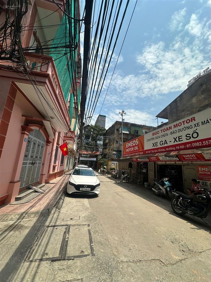 Nhà lô góc xây mới 5 tầng thang máy trục chính kinh doanh