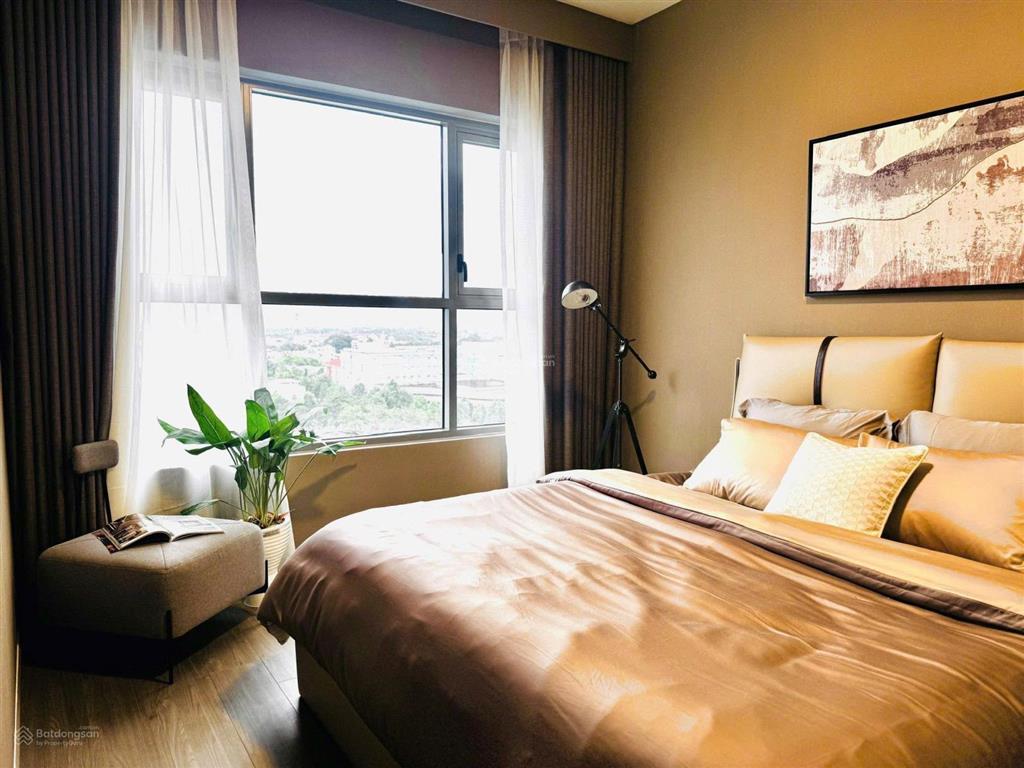 Bán cc 114m2 view ngoài tại 98 tân túc, 4,7 tỷ, chính chủ