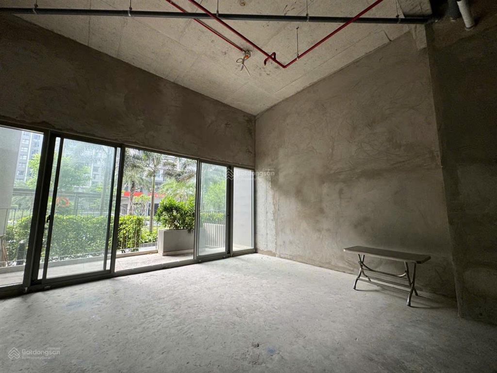 Cho thuê 9tr/th villas 2 tầng khối đế chung cư westgate
