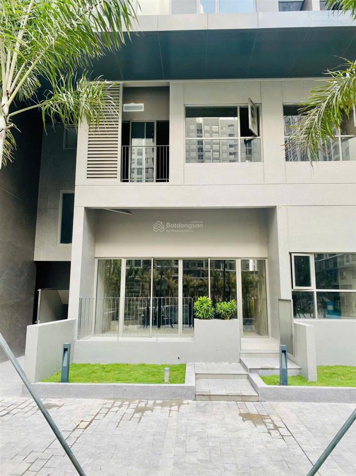 Cho thuê 9tr/th villas 2 tầng khối đế chung cư westgate