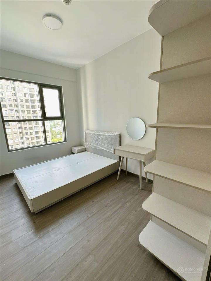 Căn hộ westgate  căn góc 69m² view ngoài mát mẻ  bán gấp giá 3,2 tỷ  sổ sẵn sang tên ngay