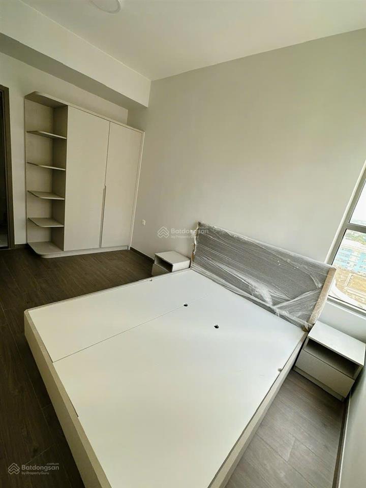Căn hộ westgate  căn góc 69m² view ngoài mát mẻ  bán gấp giá 3,2 tỷ  sổ sẵn sang tên ngay