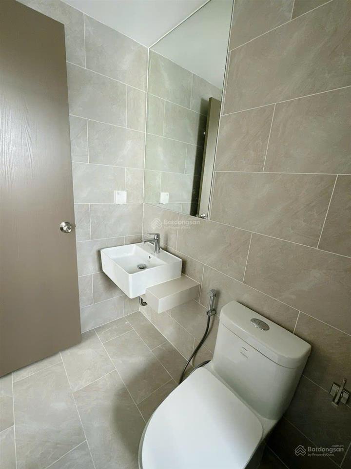 Căn hộ westgate  căn góc 69m² view ngoài mát mẻ  bán gấp giá 3,2 tỷ  sổ sẵn sang tên ngay