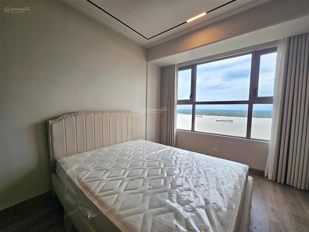 Mini penthouse tầng long môn sky89. giá bán 9 tỷ 8. nhà mới ít dùng. giá bán 9 tỷ 8