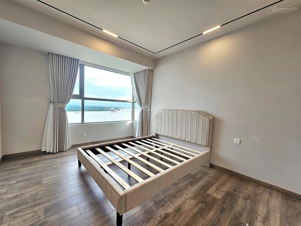 Mini penthouse tầng long môn sky89. giá bán 9 tỷ 8. nhà mới ít dùng. giá bán 9 tỷ 8