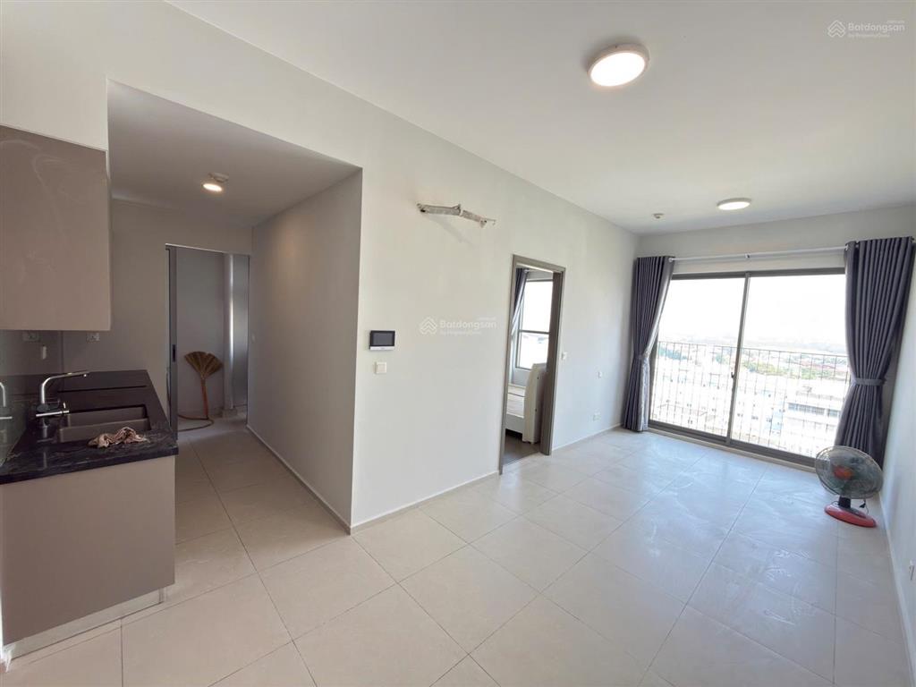 59m2, 2pn 2wc, sổ hồng sẵn, giá 2,55 tỷ.
 0932 159 ***