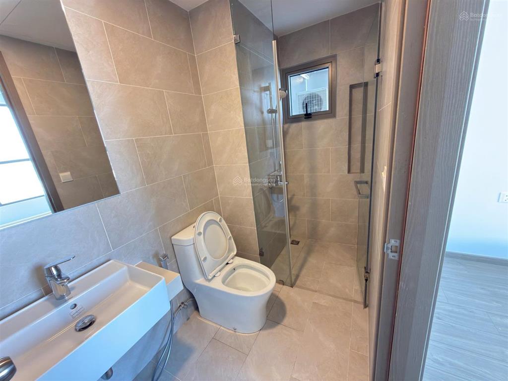 59m2, 2pn 2wc, sổ hồng sẵn, giá 2,55 tỷ.
 0932 159 ***