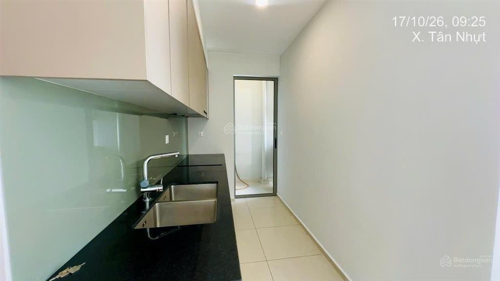 59m2, 2pn 2wc, sổ hồng sẵn, giá 2,55 tỷ.
 0932 159 ***